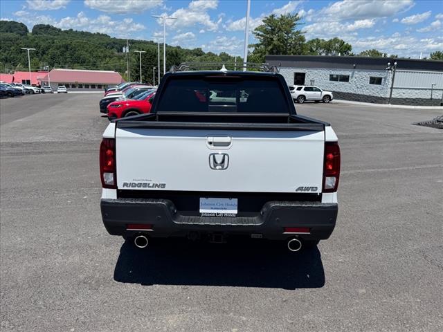 2022 Honda Ridgeline Black Edition - Photo 5