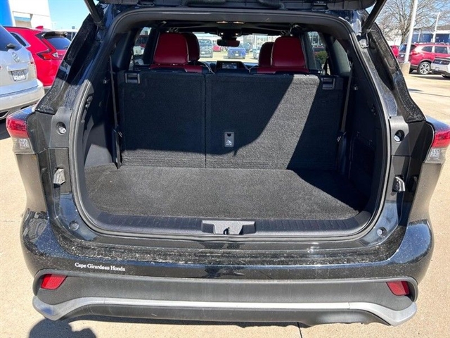 2021 Toyota Highlander XSE - Photo 5