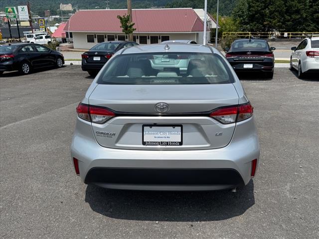 2023 Toyota Corolla LE - Photo 5