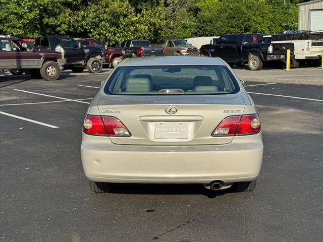 2003 Lexus ES 300  - Photo 5