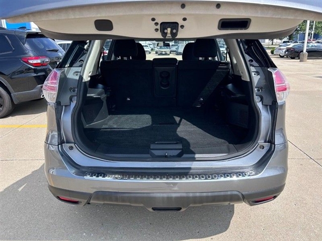 2015 Nissan Rogue S - Photo 5