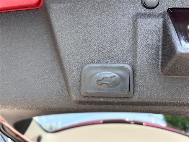 2015 Chevrolet Traverse LTZ - Photo 7