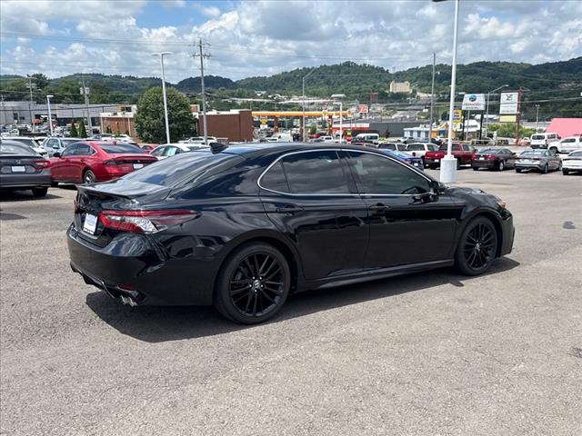 2021 Toyota Camry XSE - Photo 7