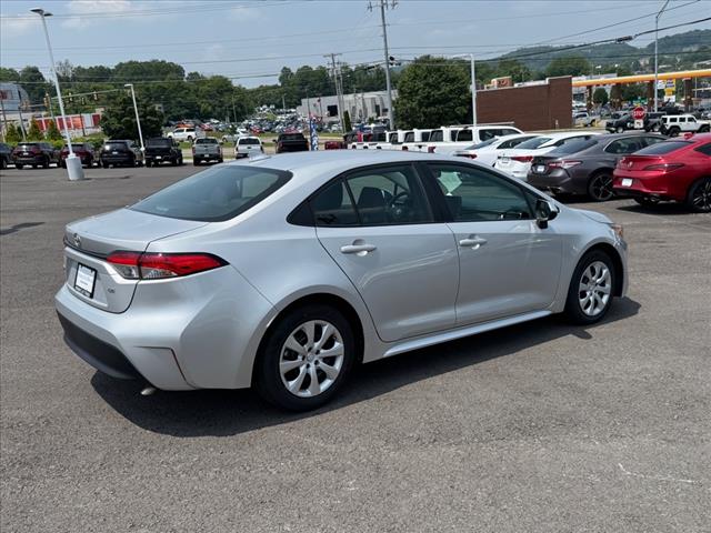 2023 Toyota Corolla LE - Photo 7