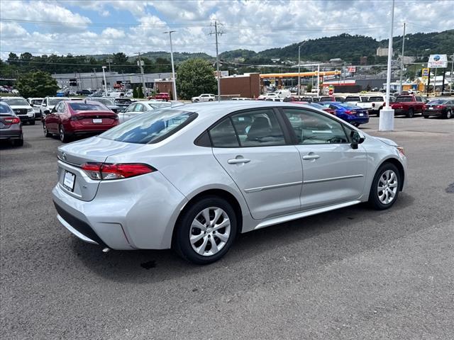 2021 Toyota Corolla LE - Photo 7