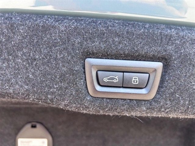 2024 BMW i5 eDrive40 - Photo 7