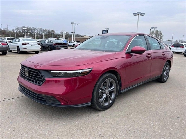 2024 Honda Accord EX - Photo 8