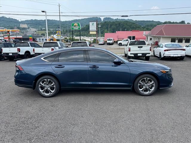 2024 Honda Accord EX - Photo 8