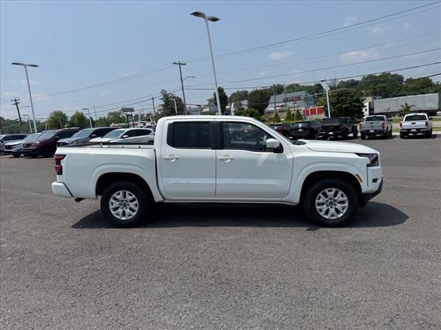 2022 Nissan Frontier SV - Photo 8