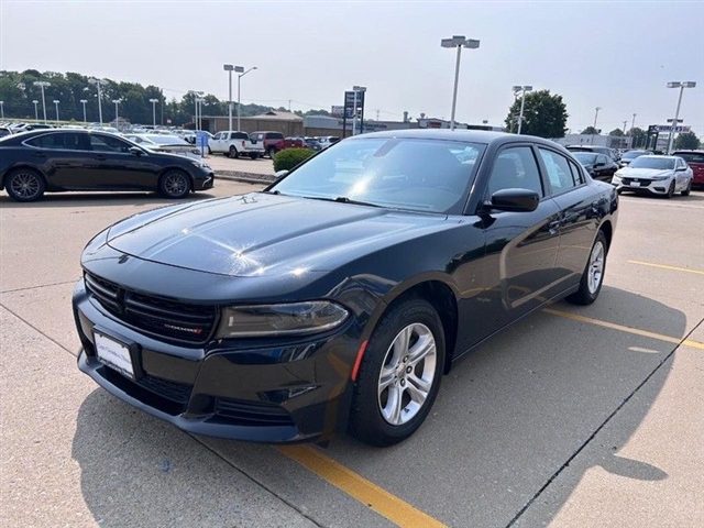 2022 Dodge Charger SXT - Photo 8