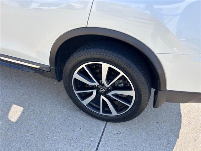 2020 Nissan Rogue SL - Photo 8