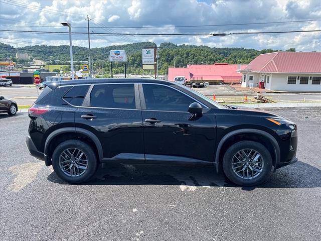 2023 Nissan Rogue S - Photo 8