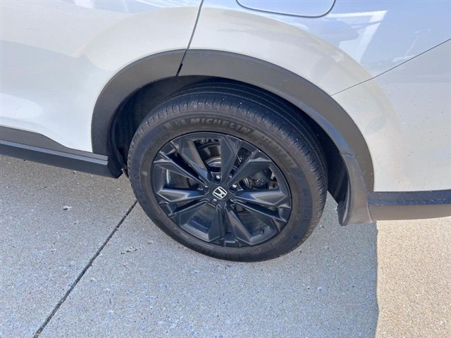 2023 Honda CR-V Hybrid Sport Touring - Photo 8