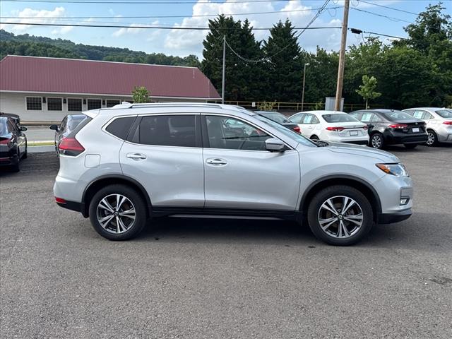 2019 Nissan Rogue SV - Photo 8