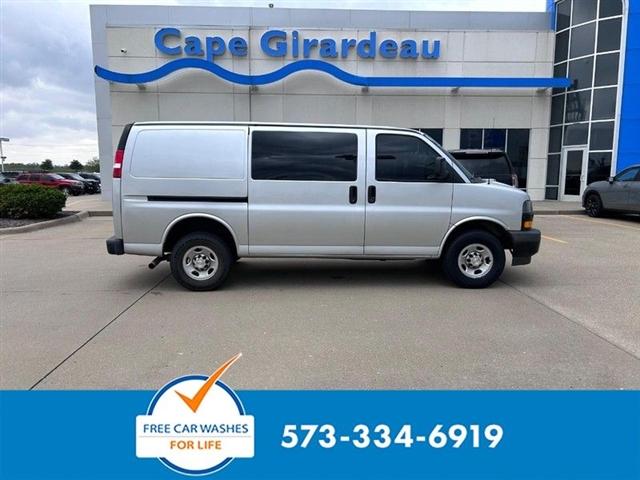 2021 Chevrolet Express 2500