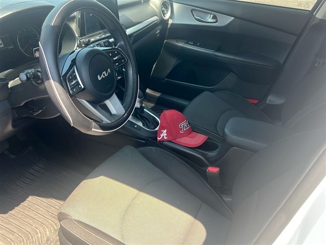 2022 Kia Forte FE