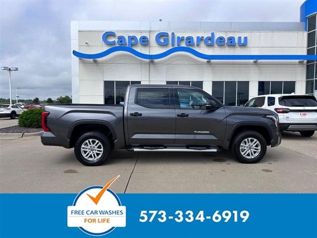 2022 Toyota Tundra SR5