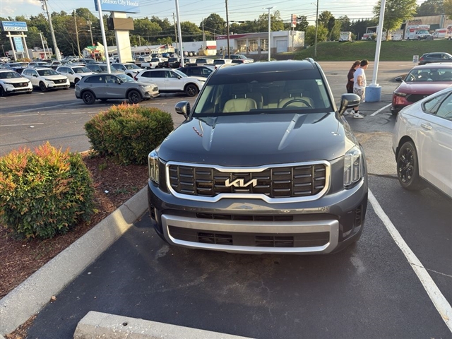 2023 Kia Telluride S