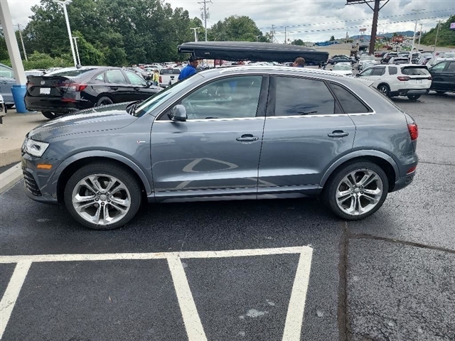 2016 Audi Q3 2.0T quattro Prestige