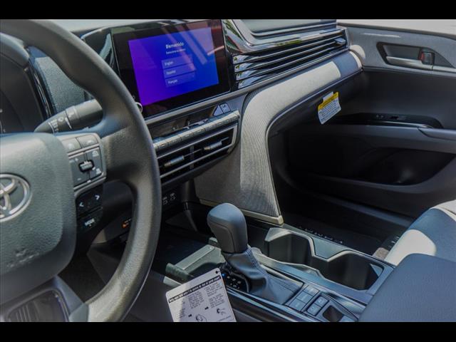 2025 Toyota Camry LE
