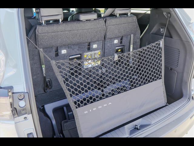 2025 Toyota Sienna Woodland Edition