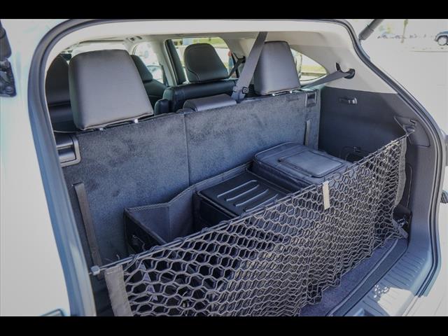 2025 Toyota Highlander Hybrid Platinum