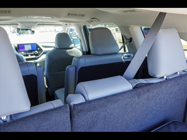 2025 Toyota Highlander Limited