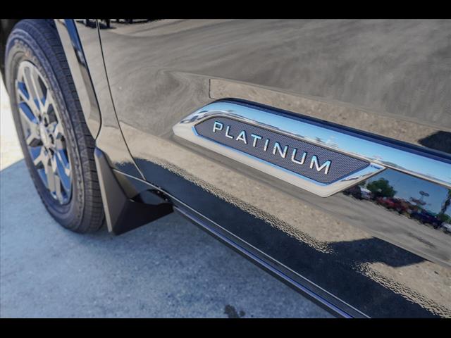 2025 Toyota Tundra Platinum HV