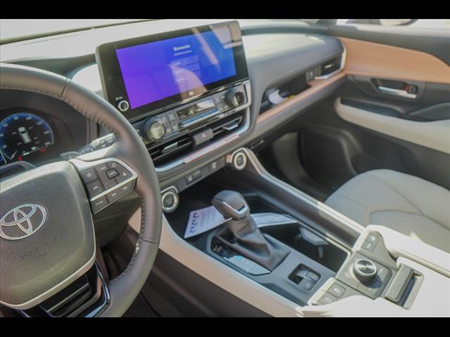 2025 Toyota Grand Highlander Limited
