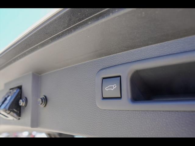 2025 Toyota Highlander Hybrid XLE
