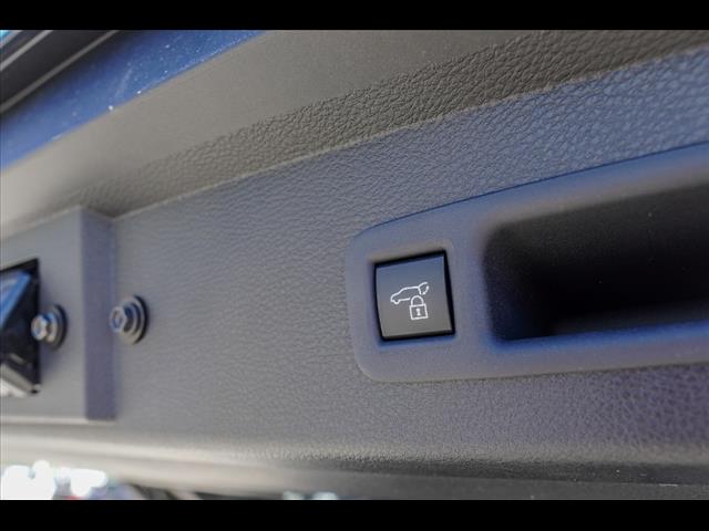 2025 Toyota Sienna XLE 8-Passenger