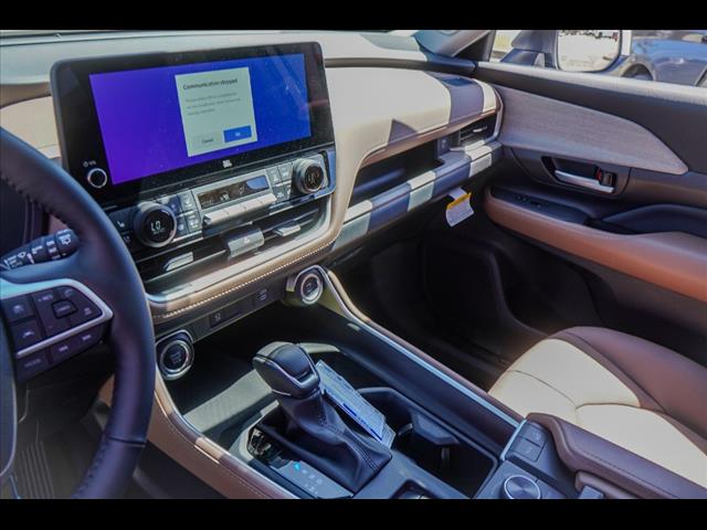 2025 Toyota Grand Highlander Platinum