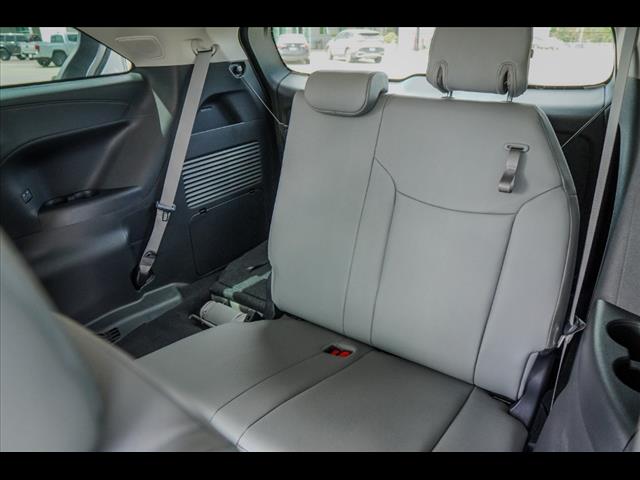 2025 Toyota Sienna XLE 8-Passenger