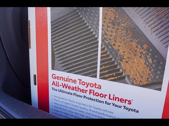 2021 Toyota Sienna XLE 7-Passenger