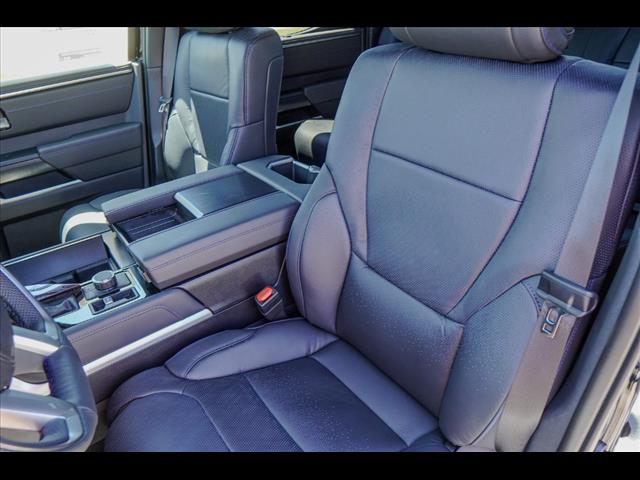 2025 Toyota Tundra Platinum HV