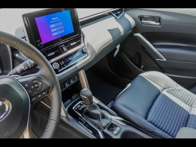 2025 Toyota Corolla Cross Hybrid XSE