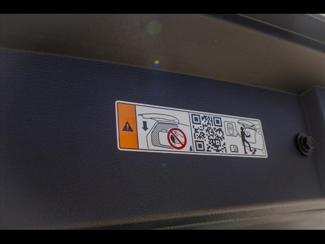 2025 Toyota Highlander Hybrid Platinum