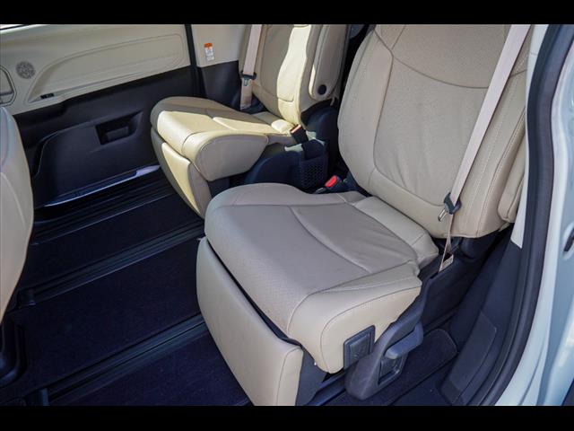 2024 Toyota Sienna Limited 7-Passenger