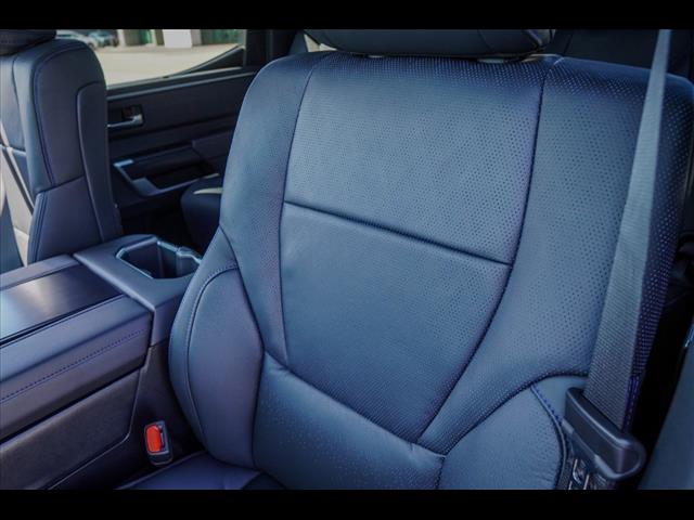 2025 Toyota Tundra Platinum HV