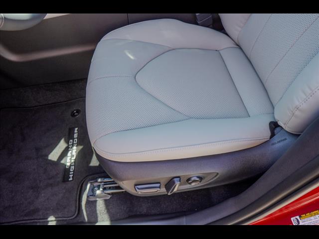 2025 Toyota Grand Highlander Limited