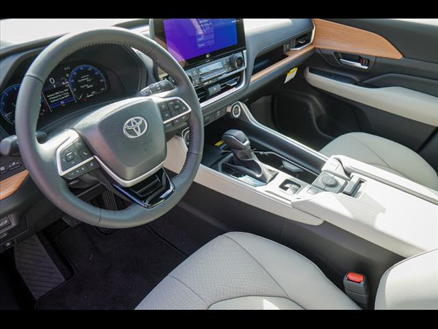 2025 Toyota Grand Highlander Limited