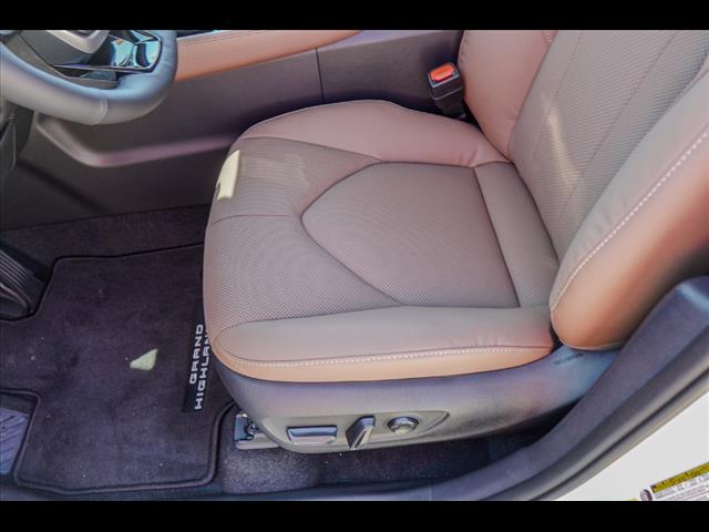 2025 Toyota Grand Highlander Platinum