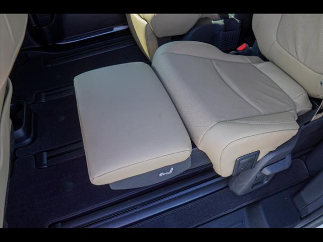 2024 Toyota Sienna Limited 7-Passenger