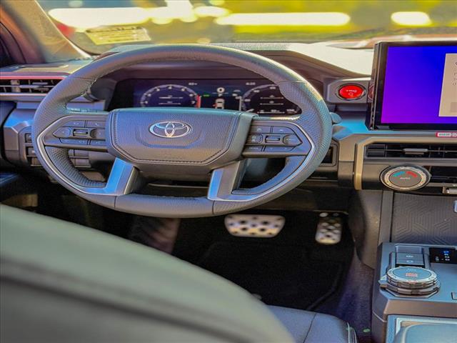2025 Toyota Tacoma TRD Sport HV
