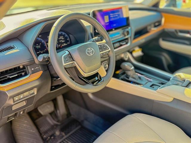 2025 Toyota Grand Highlander Limited