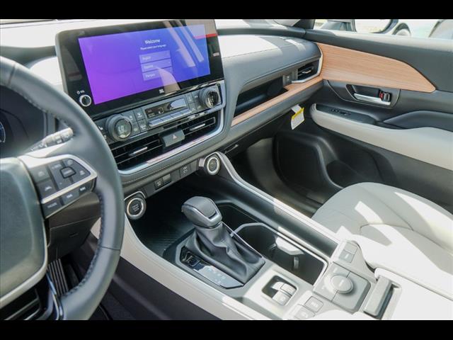 2025 Toyota Grand Highlander Limited