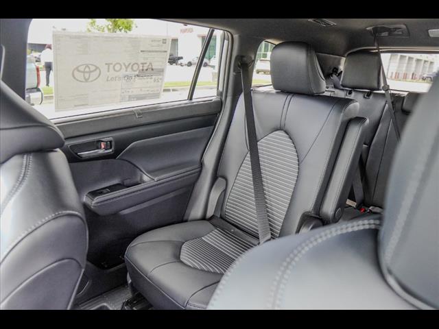 2025 Toyota Highlander XSE