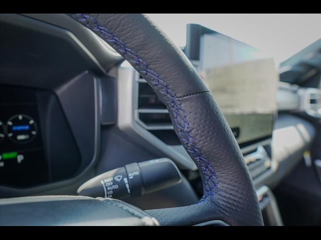 2025 Toyota Tundra Platinum HV