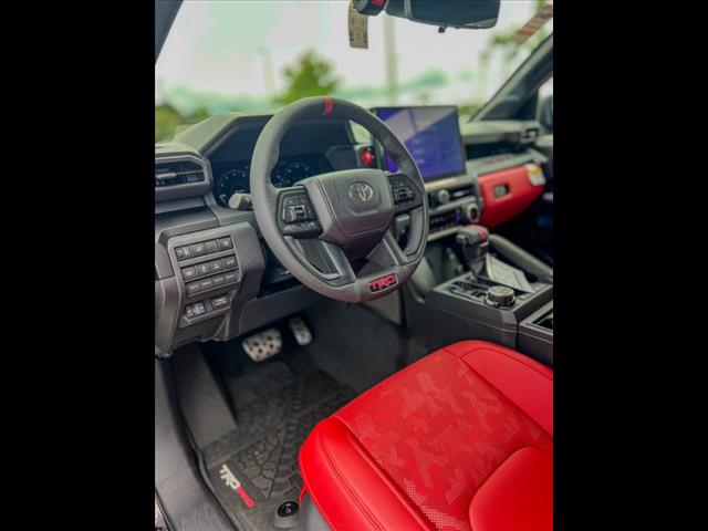 2025 Toyota Tacoma TRD Off-Road HV