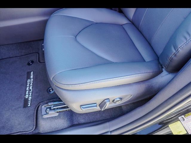 2025 Toyota Grand Highlander Limited